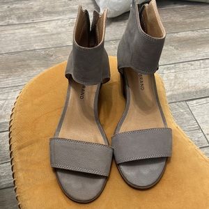 Lucky brand womens shoes size 7